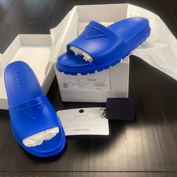 Men Prada Rubber Slides - Picture 4 of 4